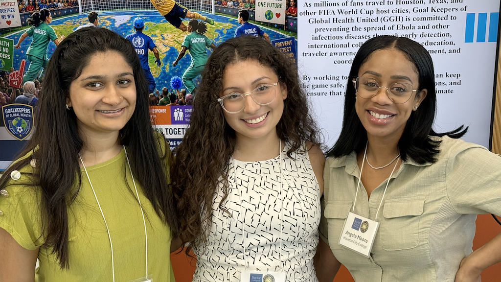 HCC Student Helps Winning Tropical Medicine Summer Institute Team Spotlight Global Health » ¡Que Onda Magazine!